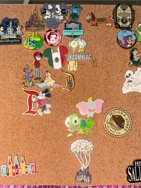 Mystery Disney Enamel Character Pin Lot – Multicolor
